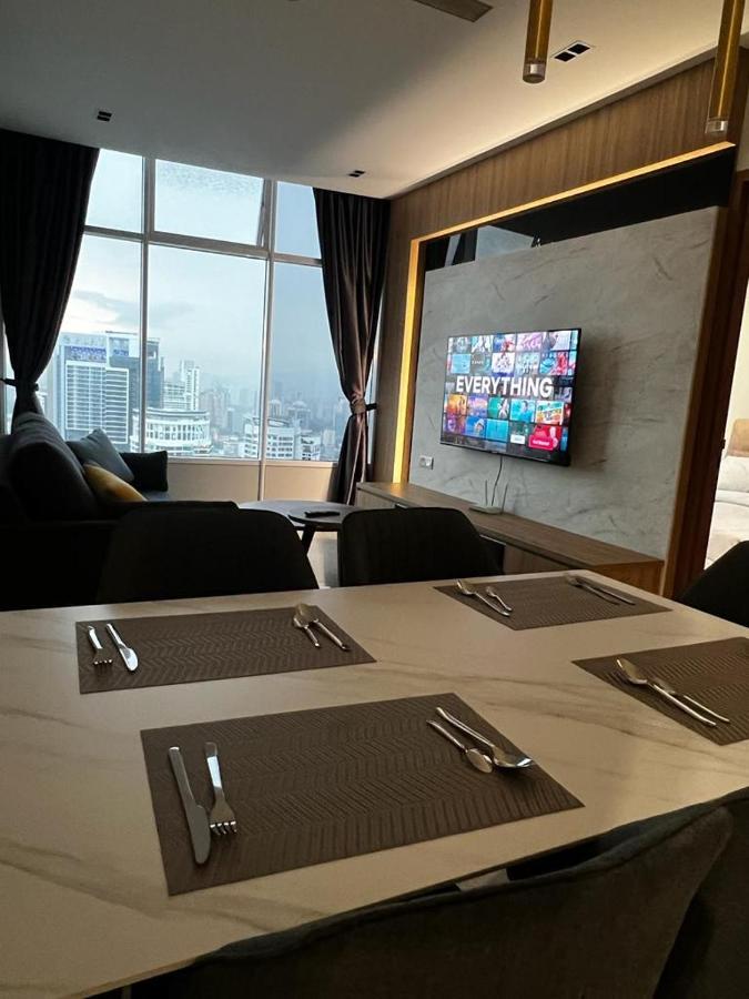 Klcc Sky Suites Kuala Lumpur Exterior photo