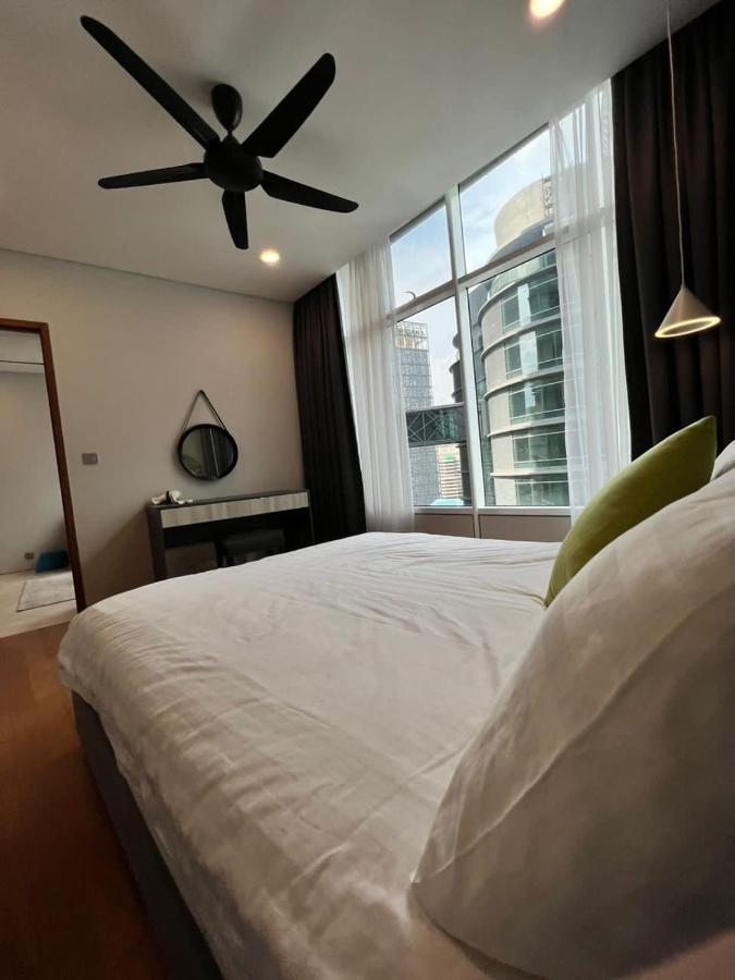 Klcc Sky Suites Kuala Lumpur Exterior photo