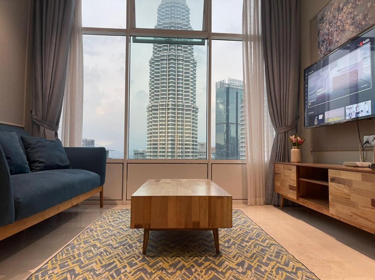 Klcc Sky Suites Kuala Lumpur Exterior photo
